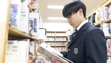 具体的な職種に特化した将来を見据えた学びができる。