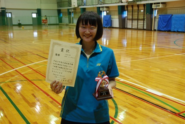 北海道選手権札幌地区予選、バドミントン女子シングルス優勝！