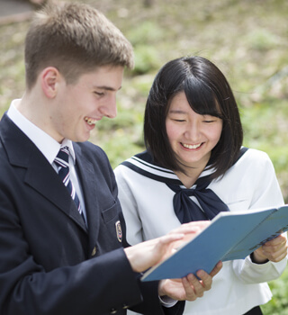 静修高校 学びの特徴 写真